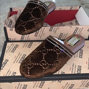 Gucci shoes